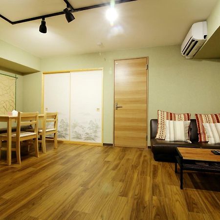 Shinjuku Tenjin 4F Tokyo Bagian luar foto